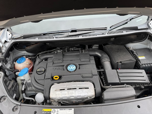 Used Volkswagen Touran 2014 for sale - 76206494: Photo 14