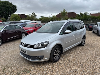 Used Volkswagen Touran 2014 for sale - 76206494: Photo 3