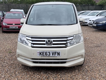 Used Honda Stepwagon 2013 for sale - 78577652: Photo