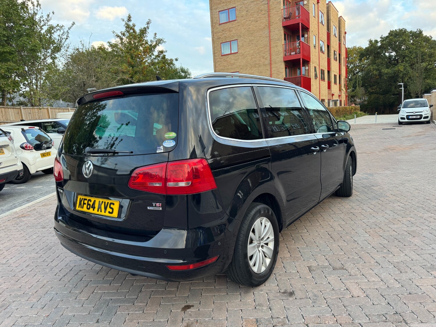 Used Volkswagen Sharan 2014 for sale - 76859435: Photo 7