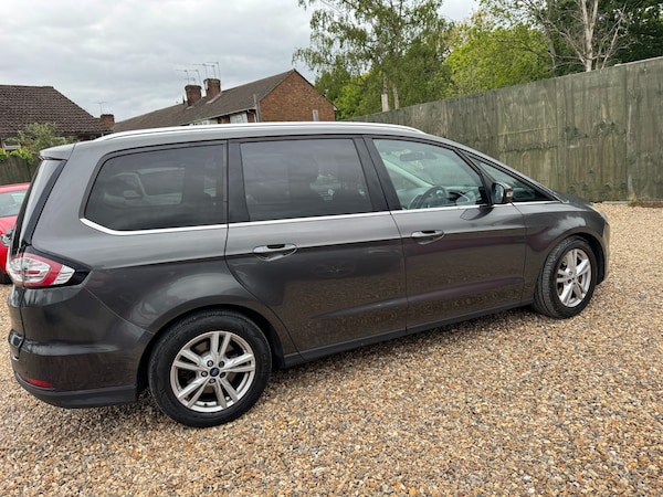 Used Ford Galaxy 2015 for sale - 75594024: Photo 8