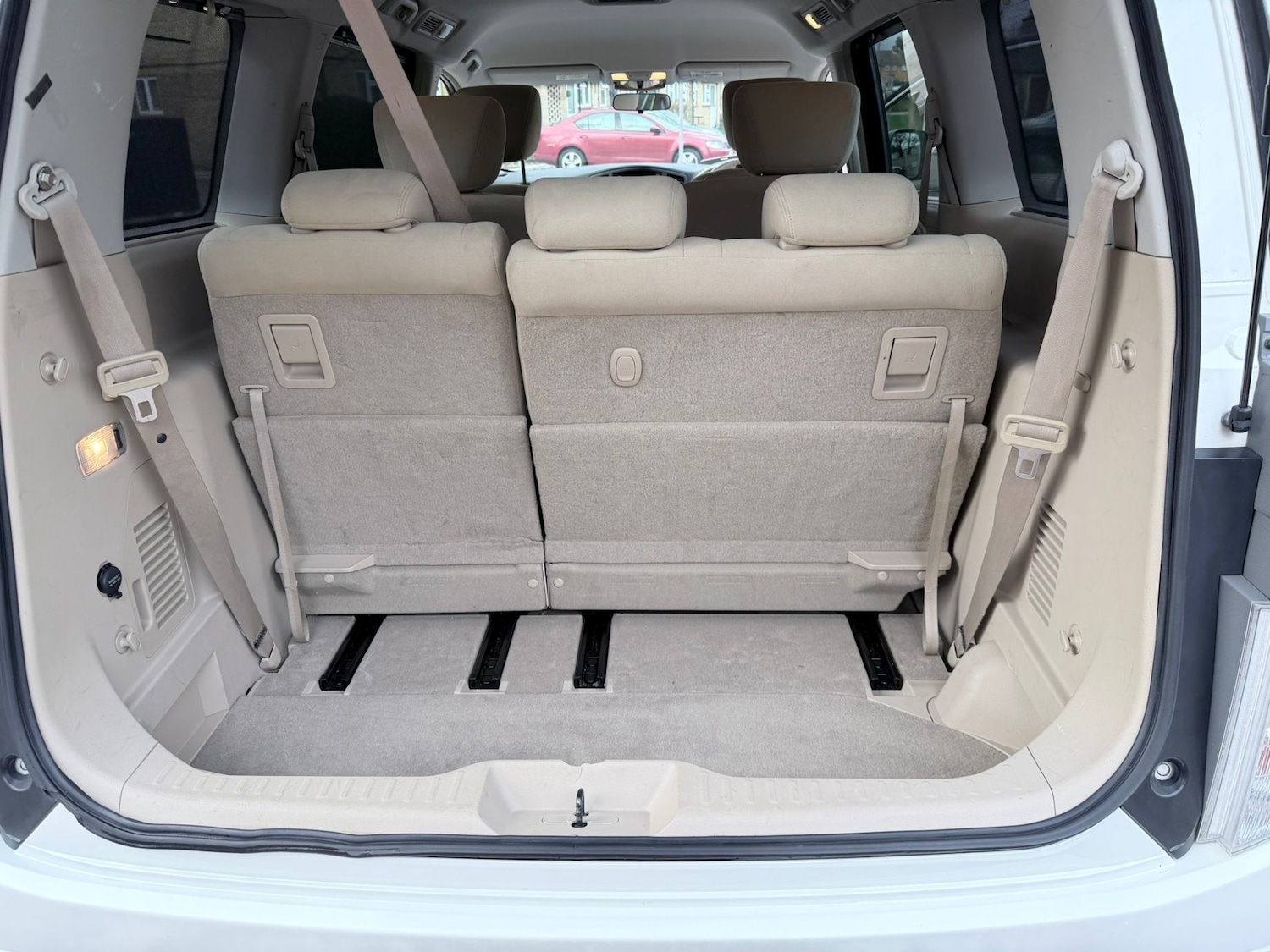 Used Nissan Elgrand 2016 for sale - 78066825: Photo 17