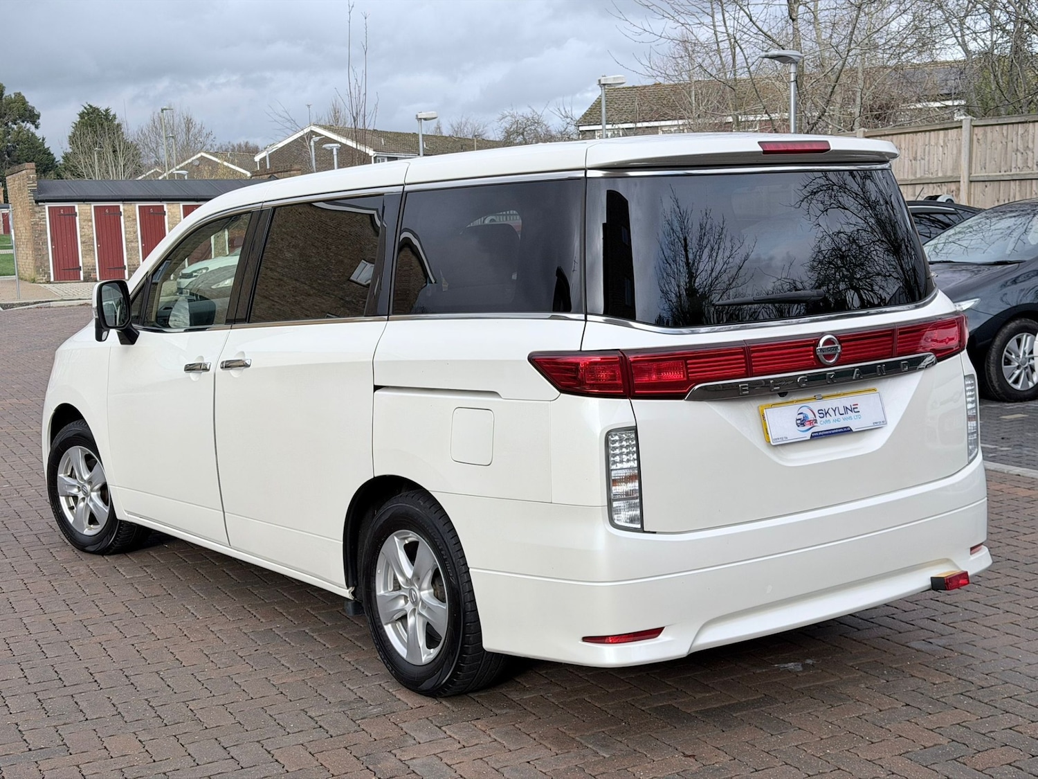 Used Nissan Elgrand 2016 for sale - 78066825: Photo 7