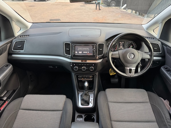 Used Volkswagen Sharan 2014 for sale - 76114120: Photo 10