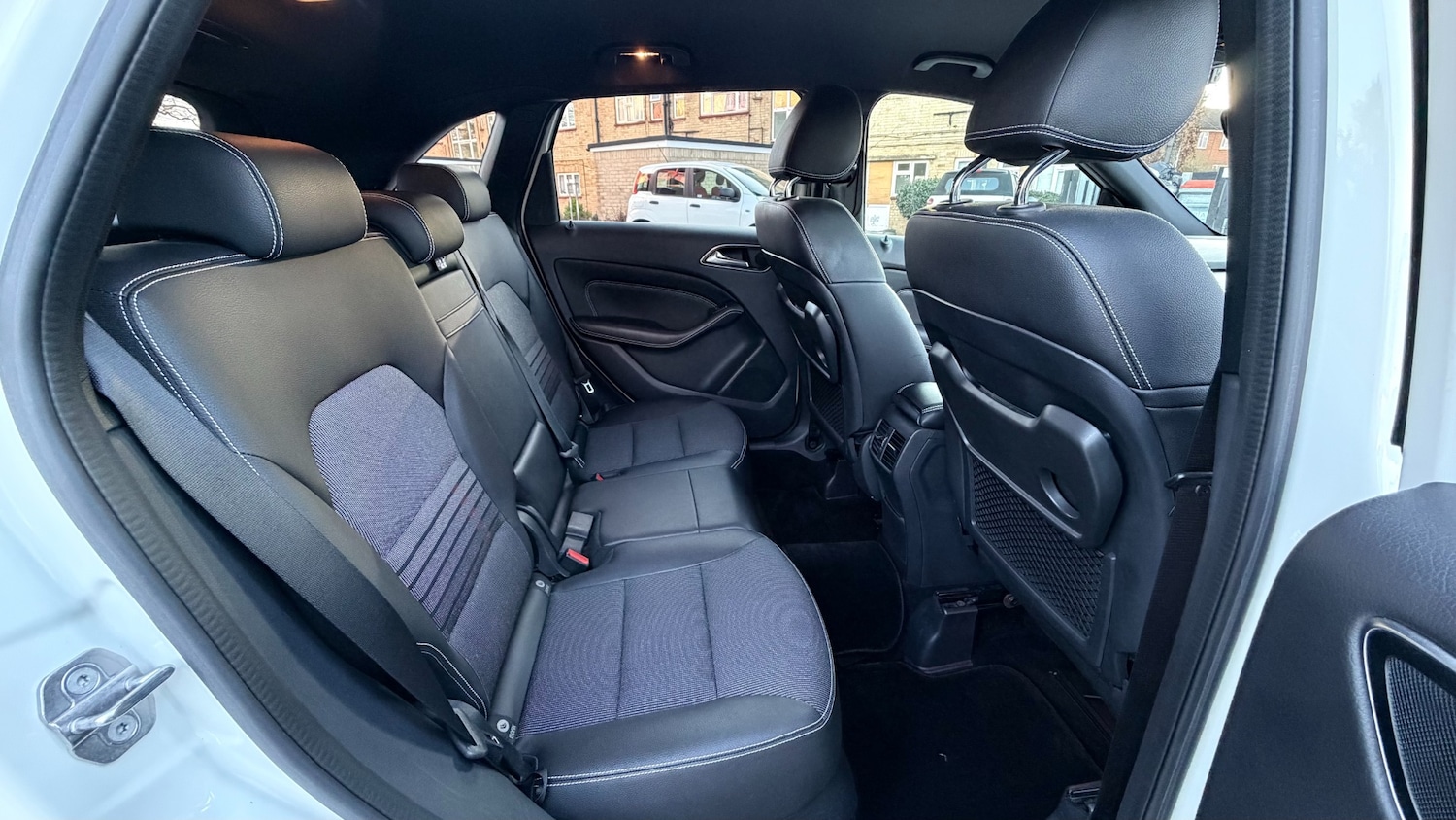 Used Mercedes-Benz B Class 2018 for sale - 78065379: Photo 11