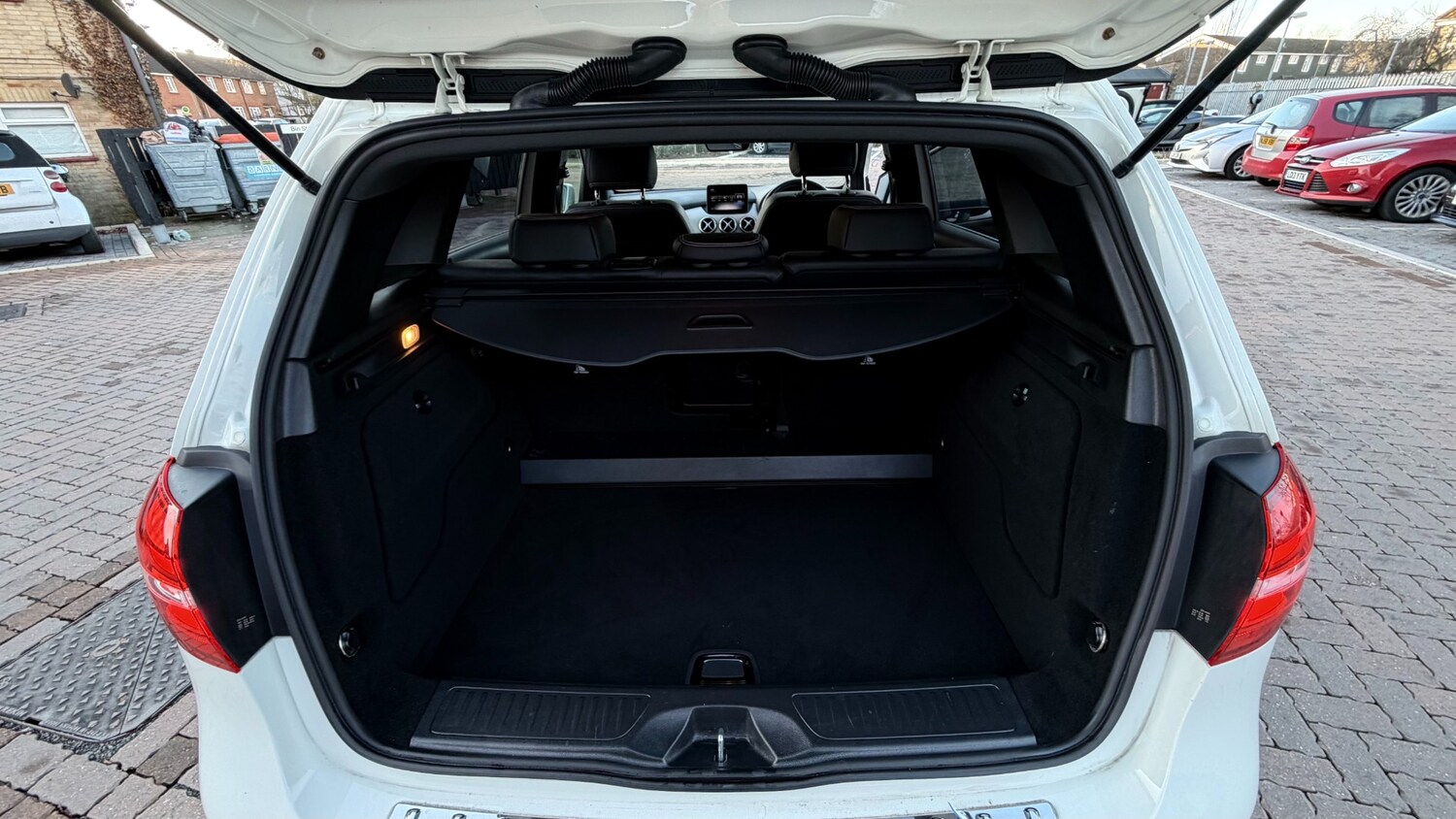 Used Mercedes-Benz B Class 2018 for sale - 78065379: Photo 15