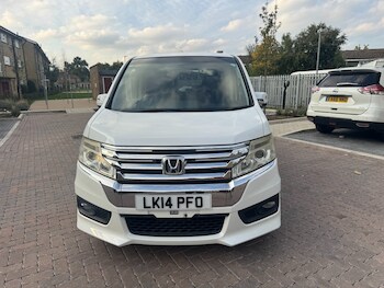 Used Honda Stepwagon 2014 for sale - 78126660: Photo