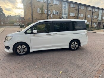 Used Honda Stepwagon 2014 for sale - 78126660: Photo