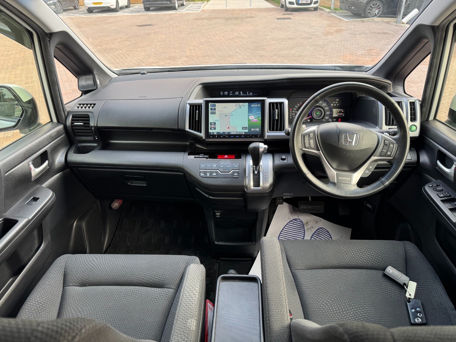 Used Honda Stepwagon 2014 for sale - 78126660: Photo 8