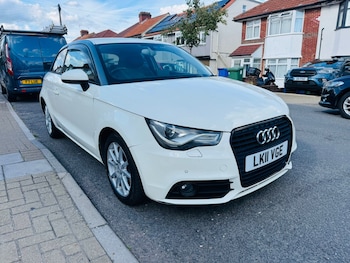 2011 (11) - 1.4 S Tronic 3Dr AUTO ULEZ Compliant, Low Mileage