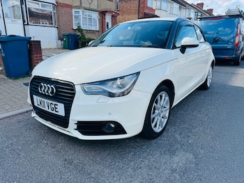 Used Audi A1 2011 for sale - 76126527: Photo 3