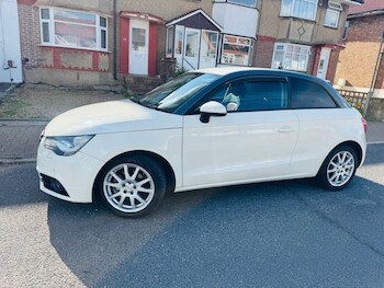 Used Audi A1 2011 for sale - 76126527: Photo 4