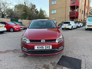 Used Volkswagen Polo 2016 for sale - 76762039: Photo