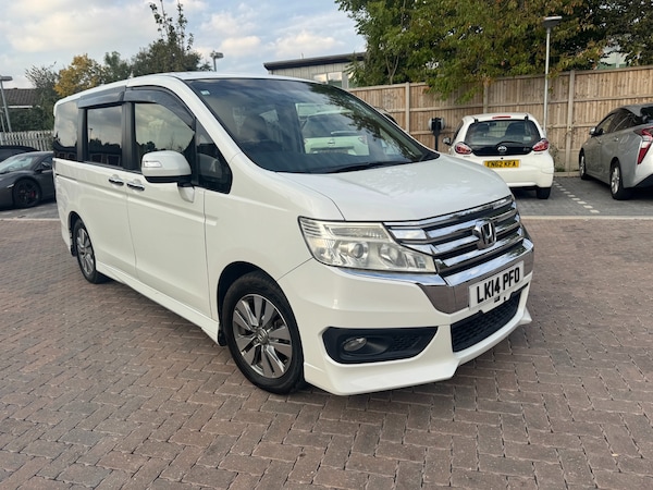 Used Honda Stepwagon 2014 for sale - 76089499: Photo 1