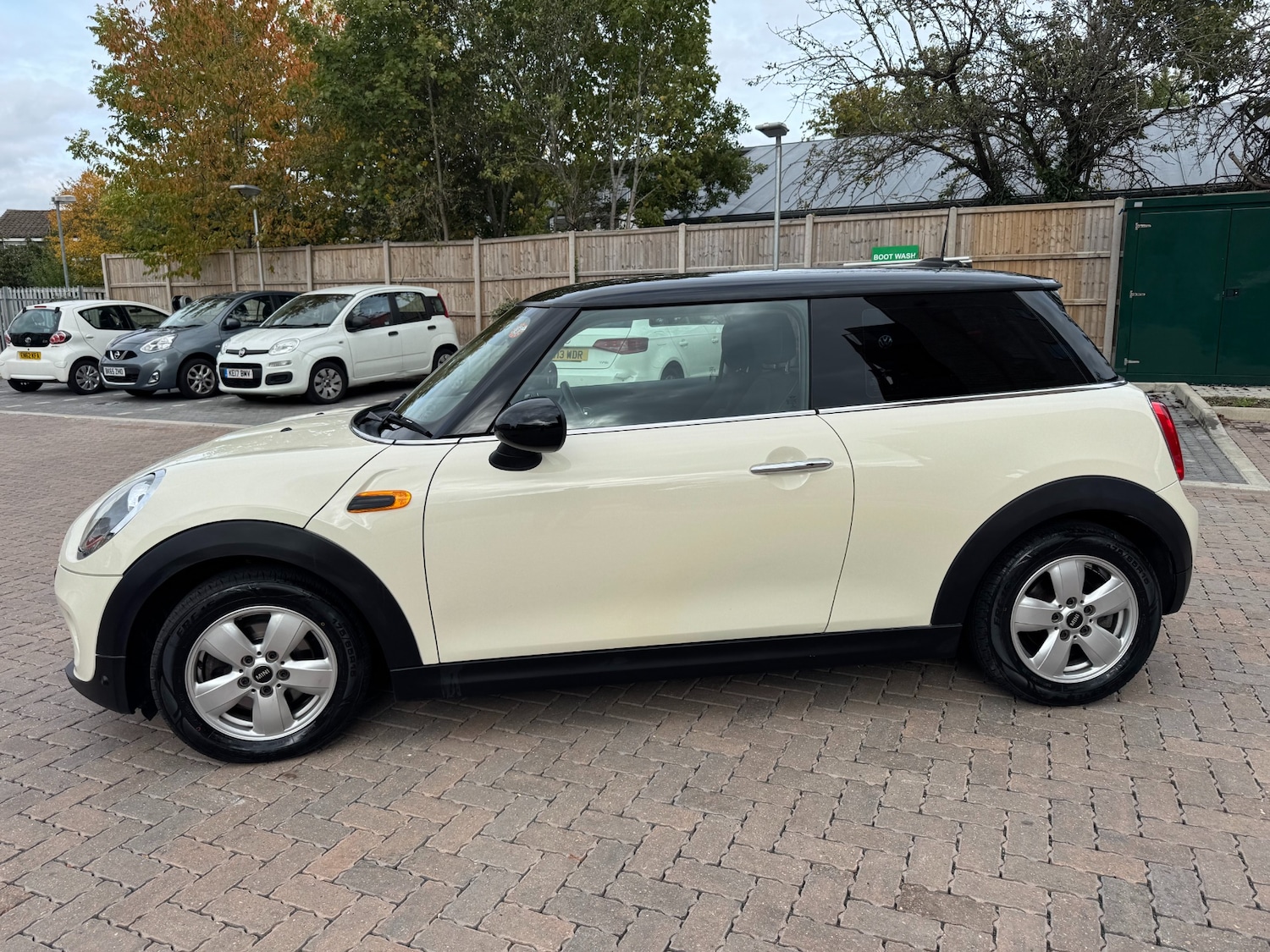 Used MINI Cooper 2018 for sale - 76655629: Photo 4