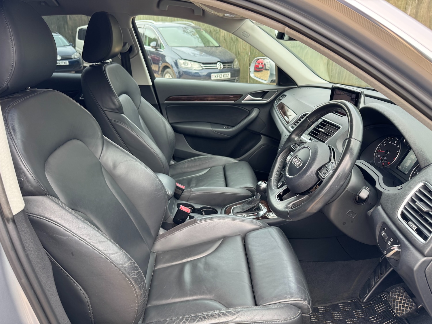 Used Audi Q3 2015 for sale - 76830447: Photo 10