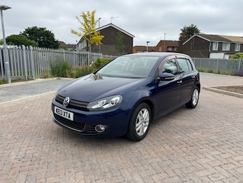 Used Volkswagen Golf 2013 for sale - 76440011: Photo