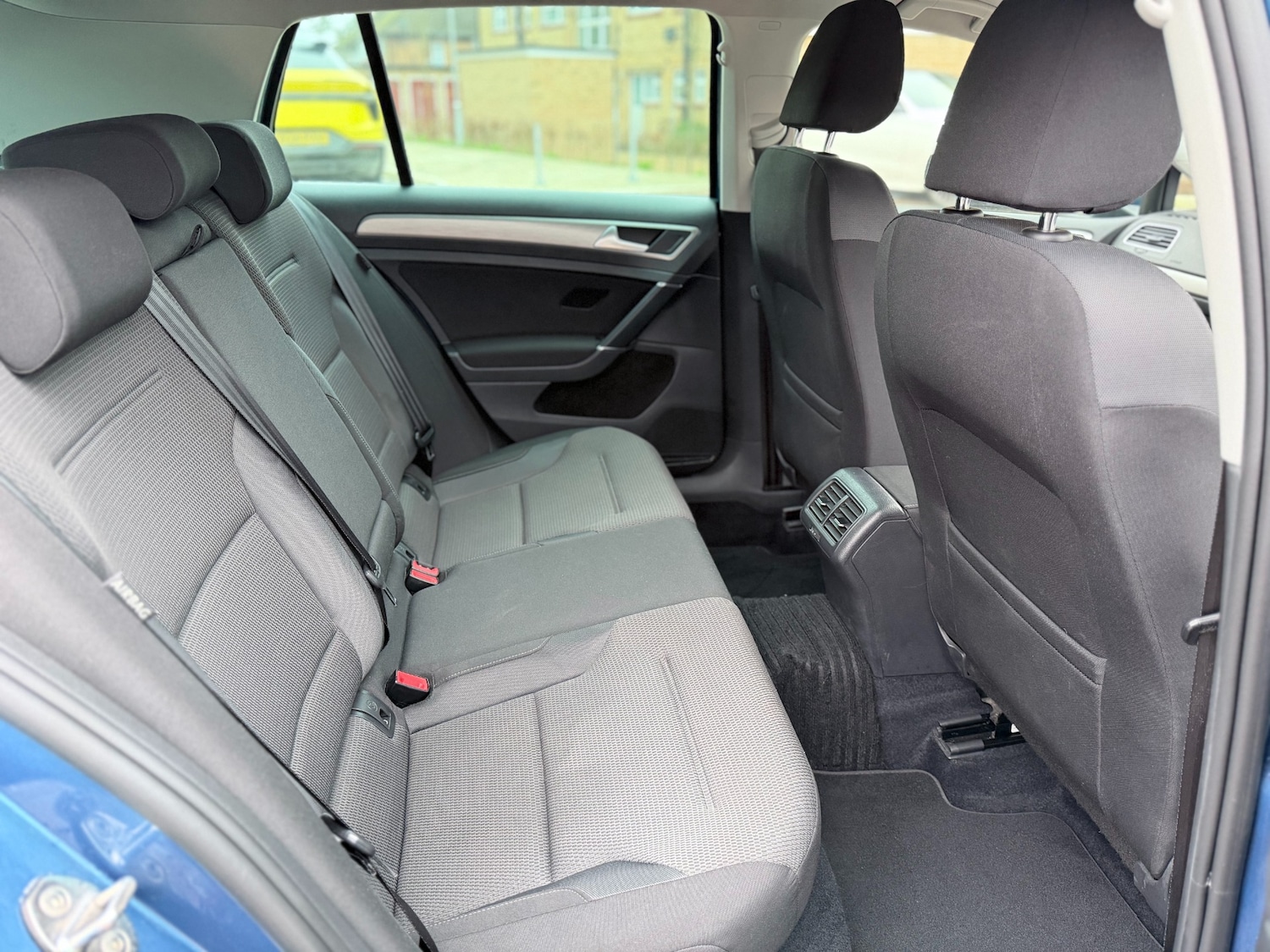 Used Volkswagen Golf 2016 for sale - 78064900: Photo 11