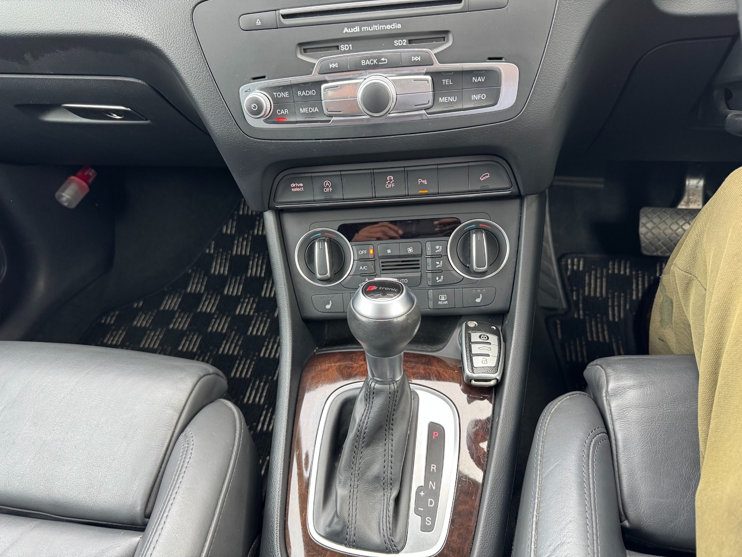 Vehicle 14