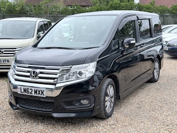 Used Honda Stepwagon 2013 for sale - 78613197: Photo