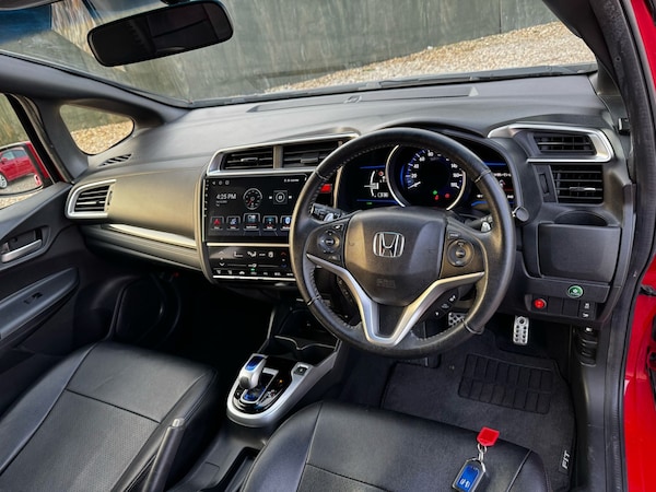 Used Honda Jazz 2013 for sale - 76179126: Photo 10