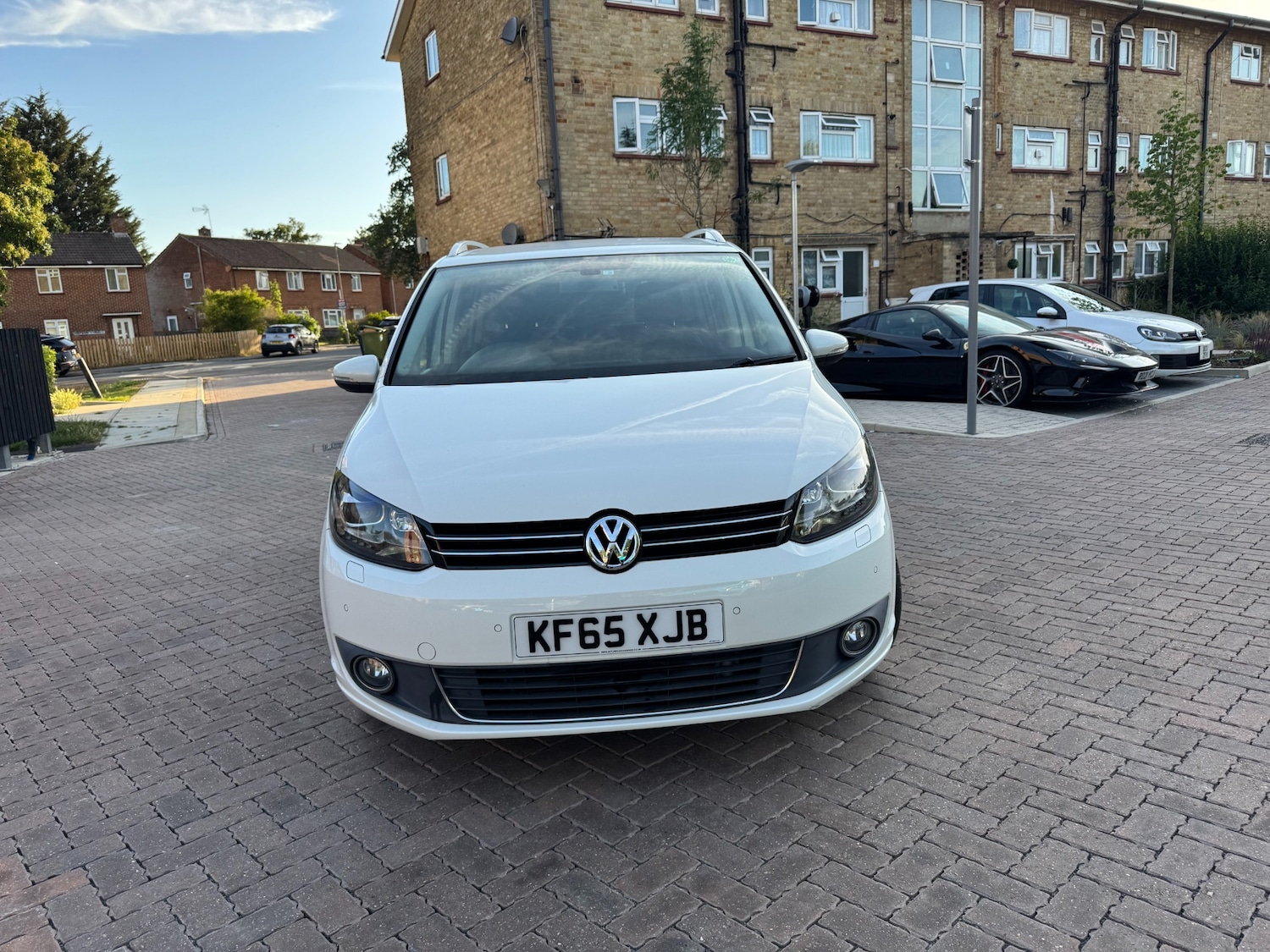 Used Volkswagen Touran 2025 for sale - 78125486: Photo 2