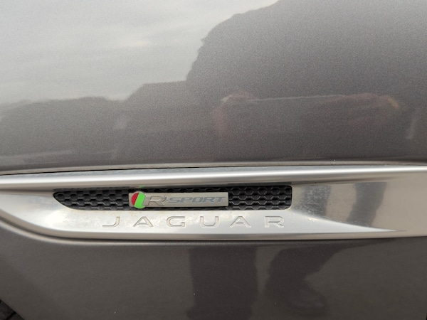Used Jaguar XE 2016 for sale - 76307600: Photo 17