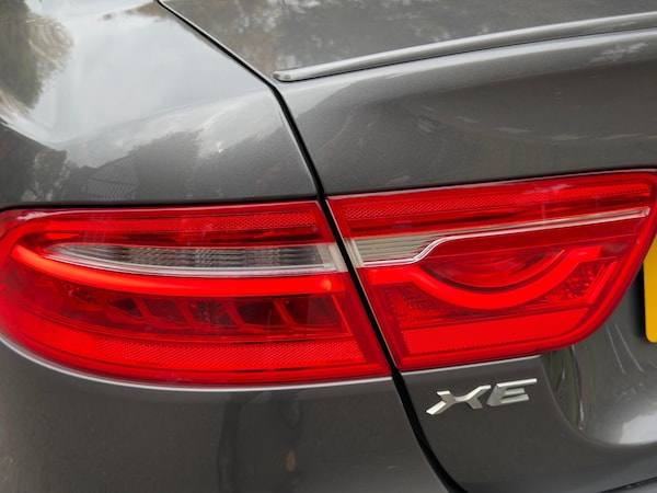 Used Jaguar XE 2016 for sale - 76307600: Photo 18