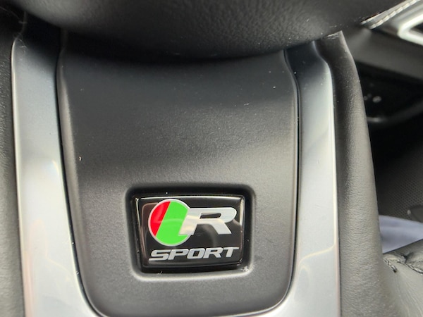 Used Jaguar XE 2016 for sale - 76307600: Photo 32