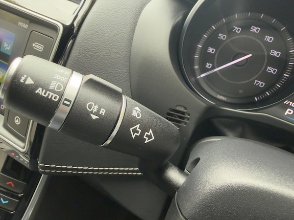 Used Jaguar XE 2016 for sale - 76307600: Photo 33