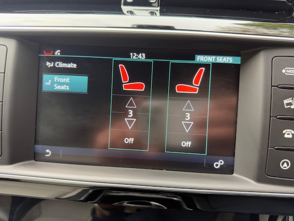 Used Jaguar XE 2016 for sale - 76307600: Photo 36