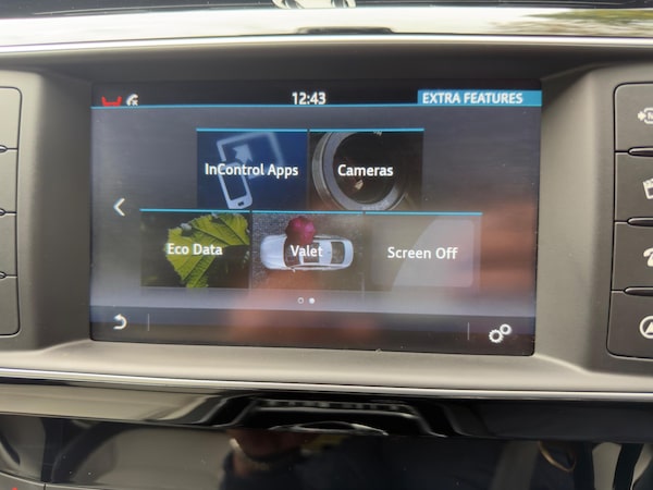 Used Jaguar XE 2016 for sale - 76307600: Photo 37