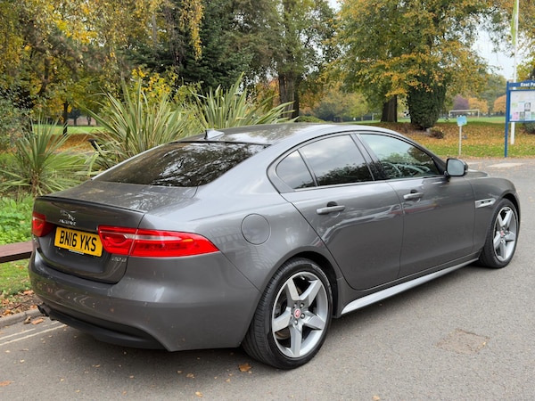 Used Jaguar XE 2016 for sale - 76307600: Photo 5