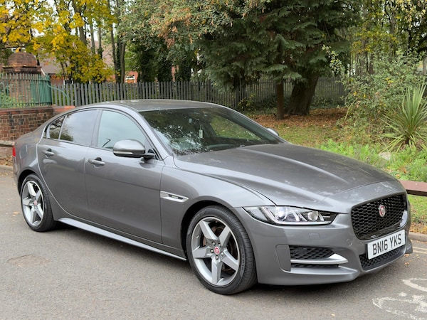 Used Jaguar XE 2016 for sale - 76307600: Photo 8