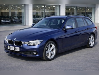 Used BMW 3 Series 2017 for sale - 77358784: Photo