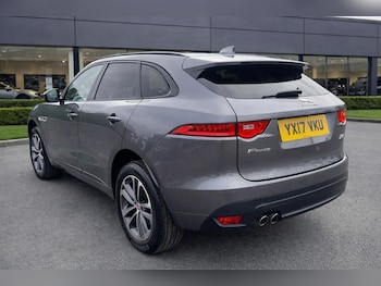 Used Jaguar F-Pace 2017 for sale - 78135508: Photo