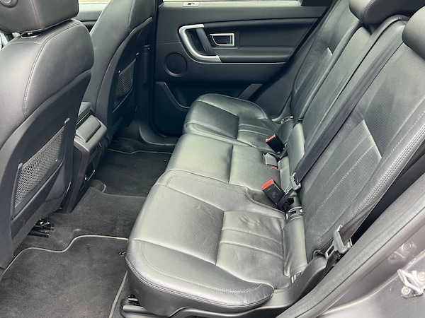 Used Land Rover Discovery Sport 2016 for sale - 76283073: Photo 13