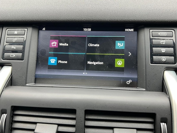 Used Land Rover Discovery Sport 2016 for sale - 76283073: Photo 18