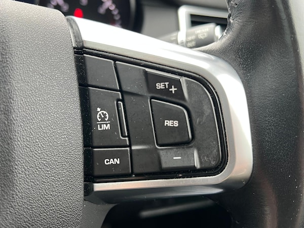 Used Land Rover Discovery Sport 2016 for sale - 76283073: Photo 23
