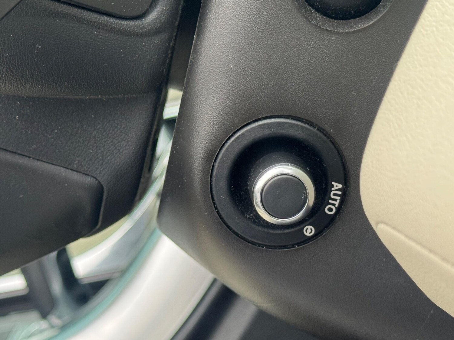 Used Land Rover Range Rover Sport 2017 for sale - 77909105: Photo 27