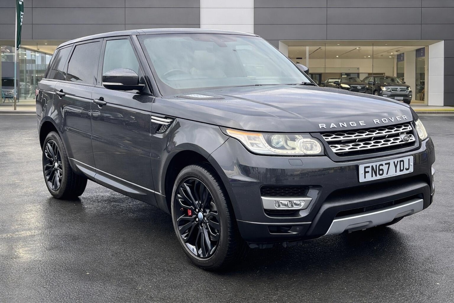 Used Land Rover Range Rover Sport 2017 for sale - 77909105: Photo 3