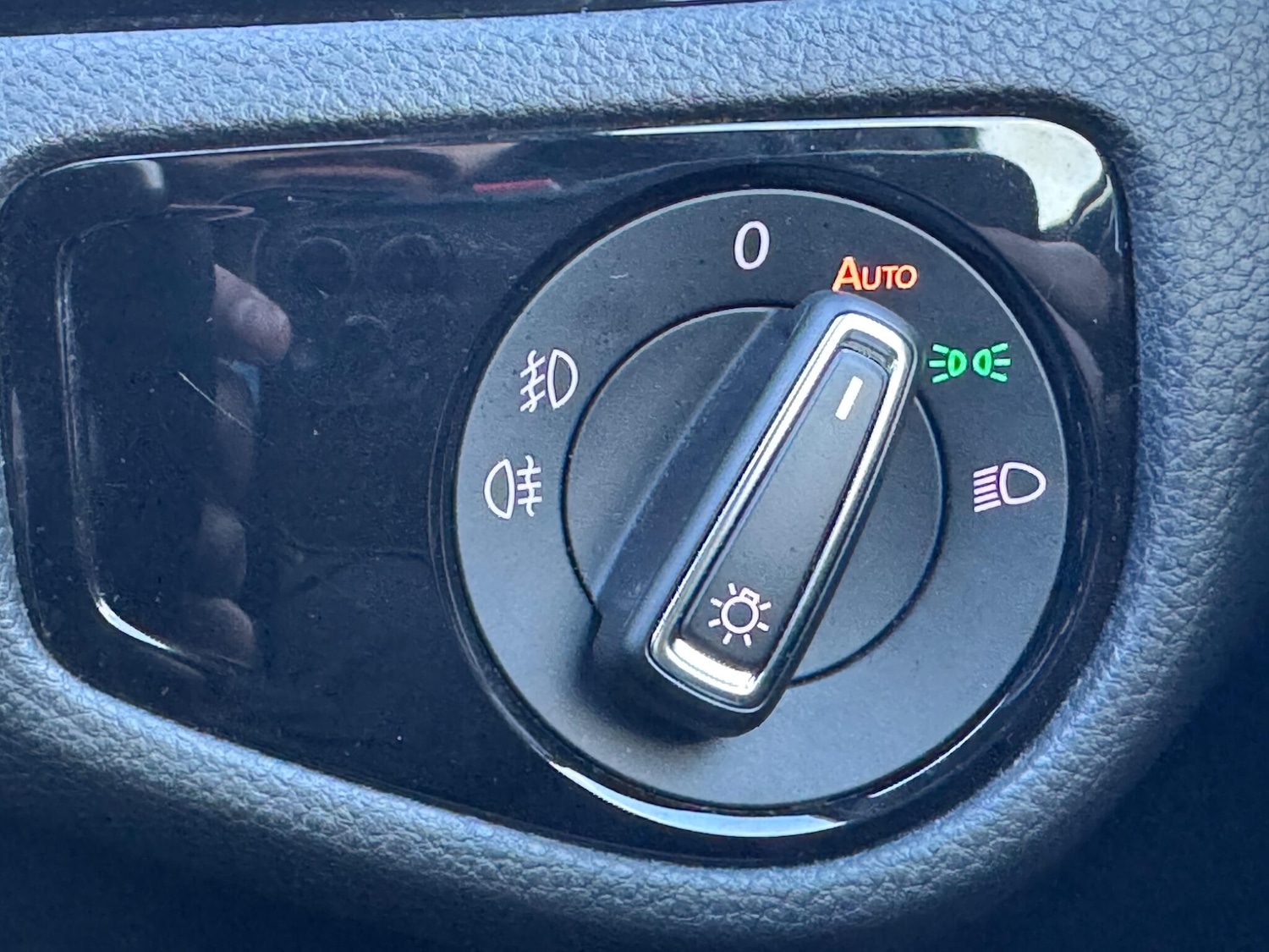 Used Volkswagen Golf 2019 for sale - 77131375: Photo 16