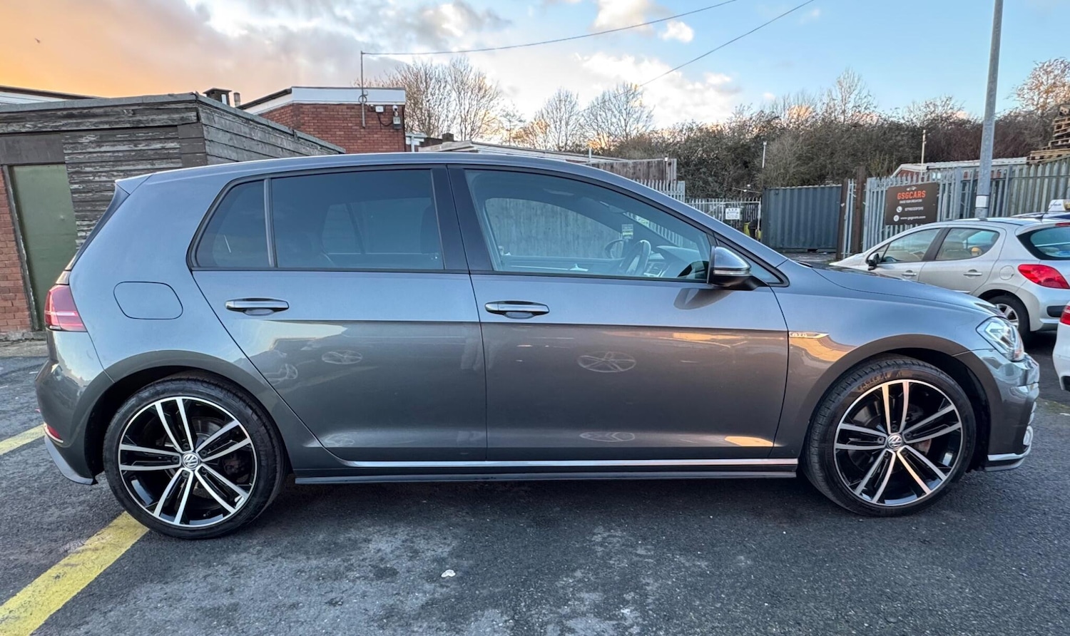 Used Volkswagen Golf 2019 for sale - 77131375: Photo 29