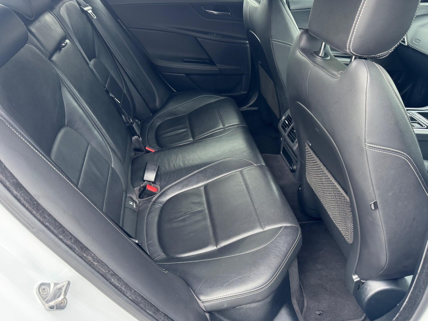 Used Jaguar XE 2016 for sale - 77484330: Photo 14