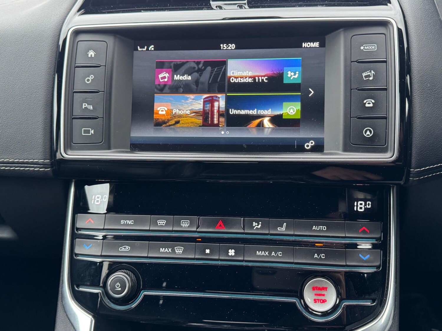 Used Jaguar XE 2016 for sale - 77484330: Photo 16