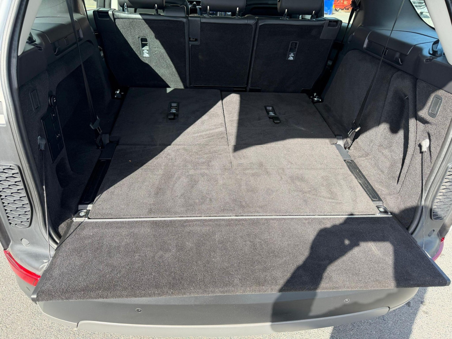 Used Land Rover Discovery 2017 for sale - 76832928: Photo 18