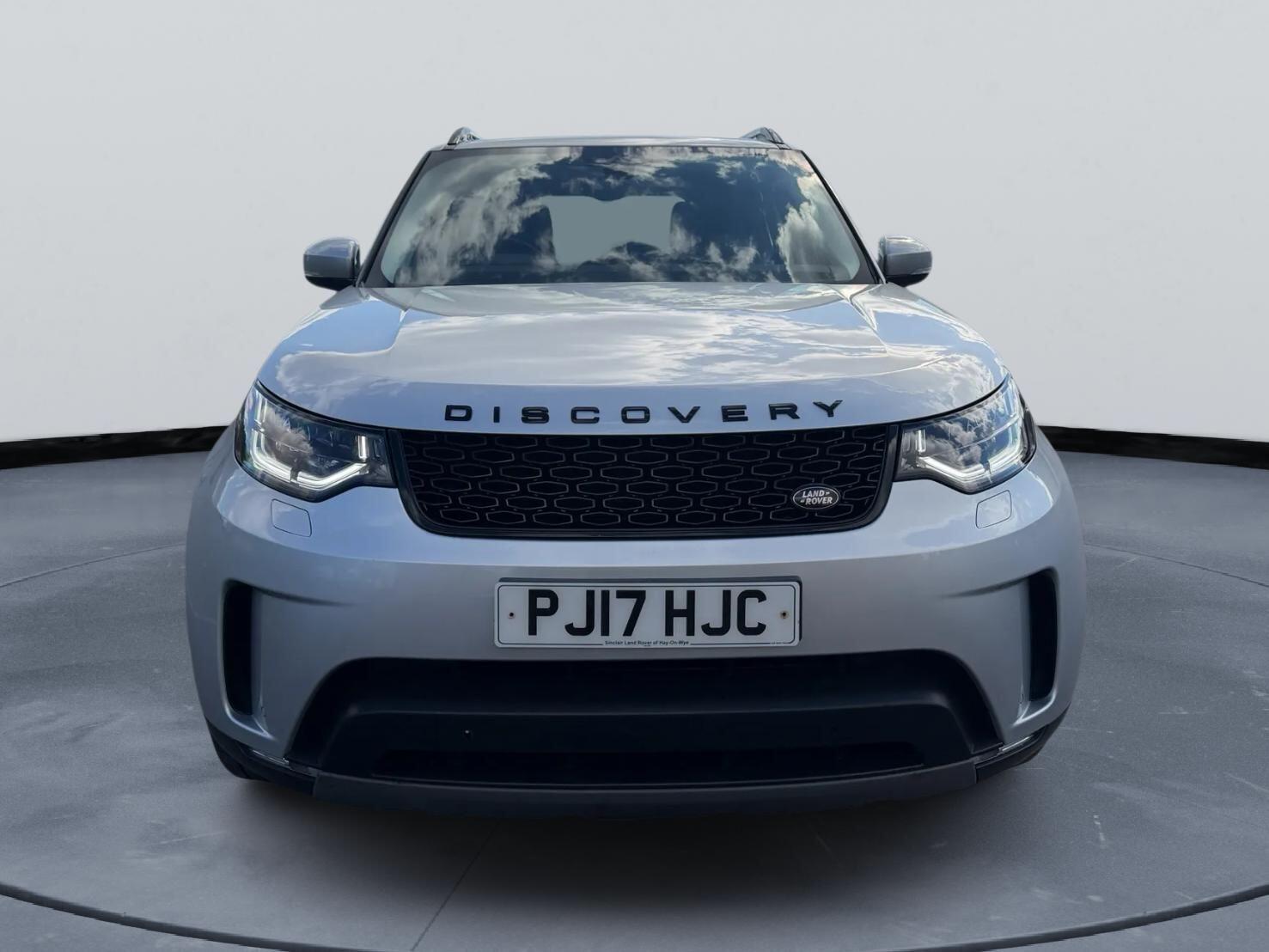 Used Land Rover Discovery 2017 for sale - 76832928: Photo 2