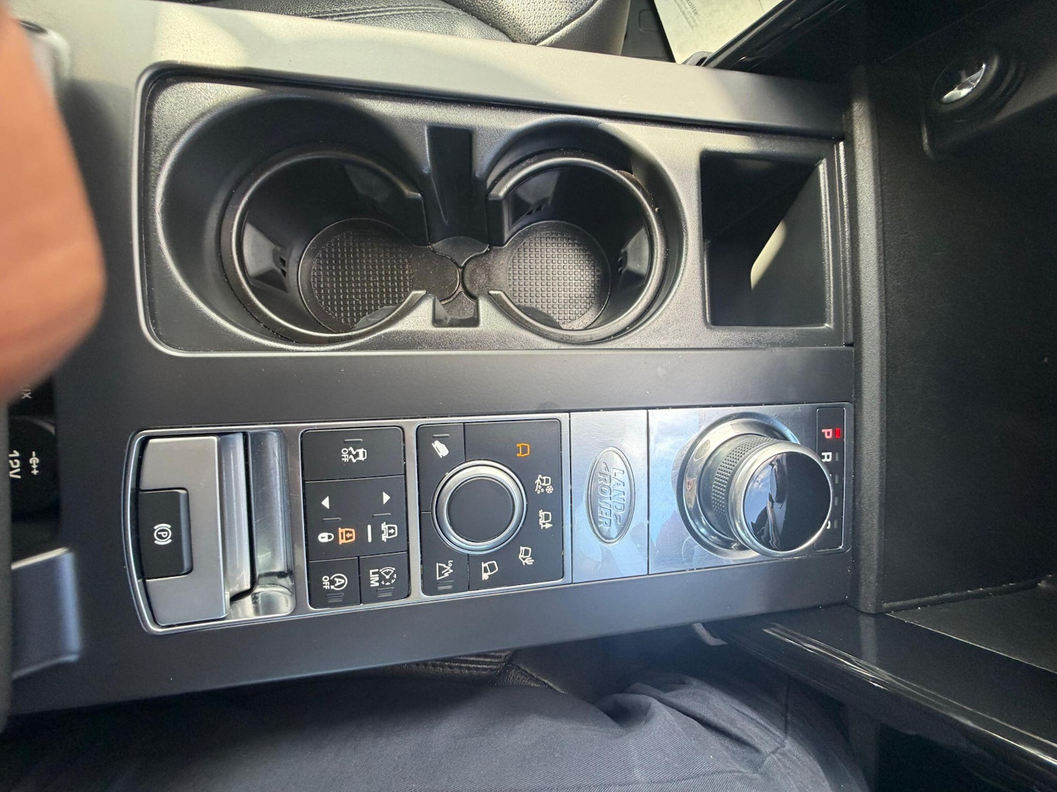 Used Land Rover Discovery 2017 for sale - 76832928: Photo 21