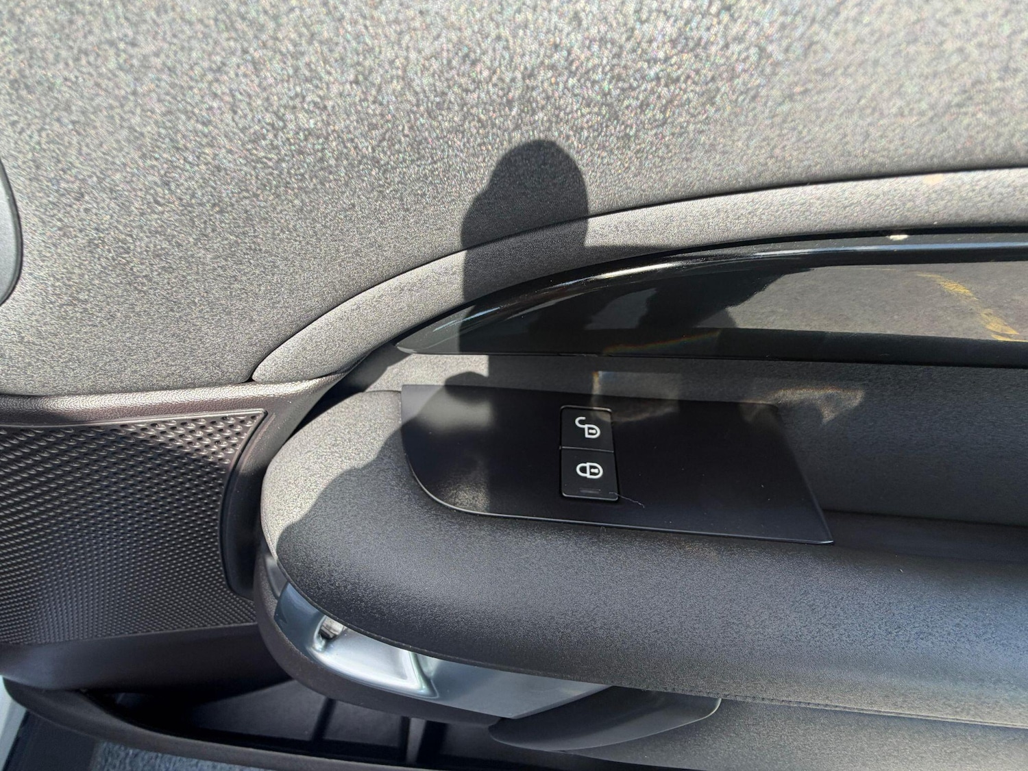 Used Land Rover Discovery 2017 for sale - 76832928: Photo 24