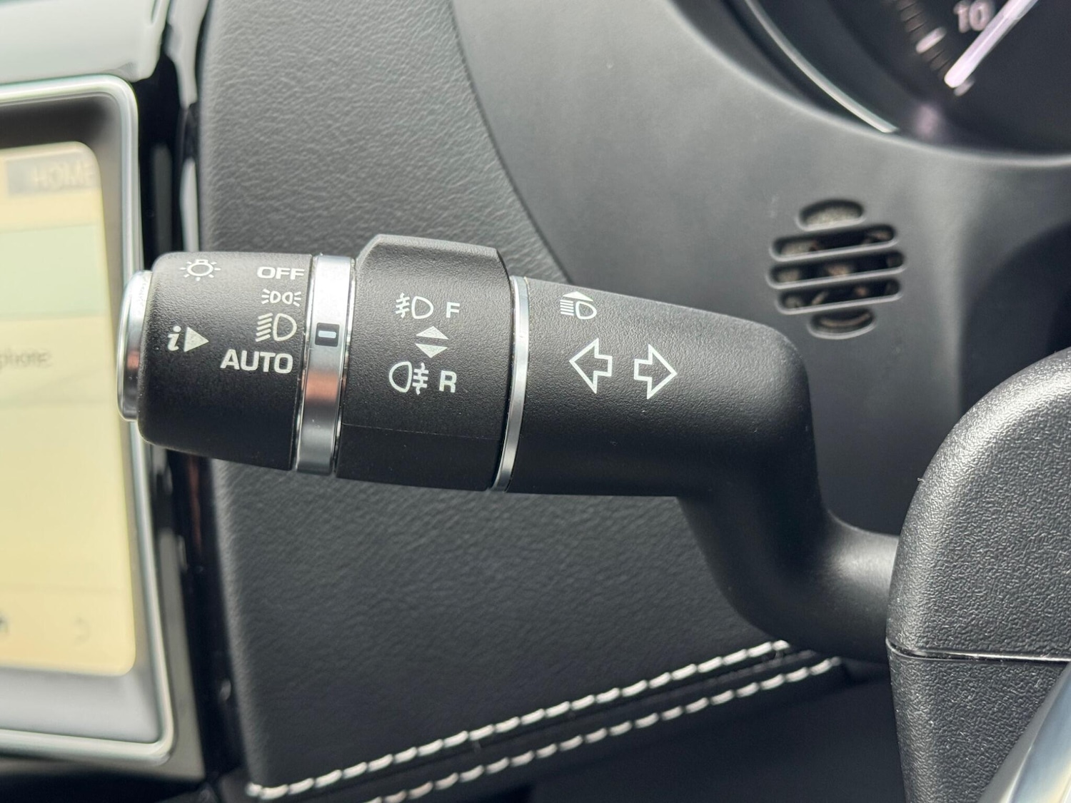 Used Jaguar F-Pace 2018 for sale - 77400736: Photo 23